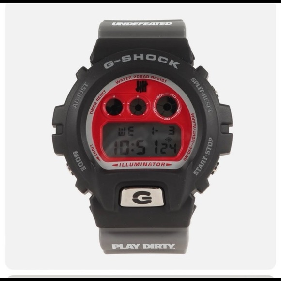 Undefeated G-SHOCK DW 6900